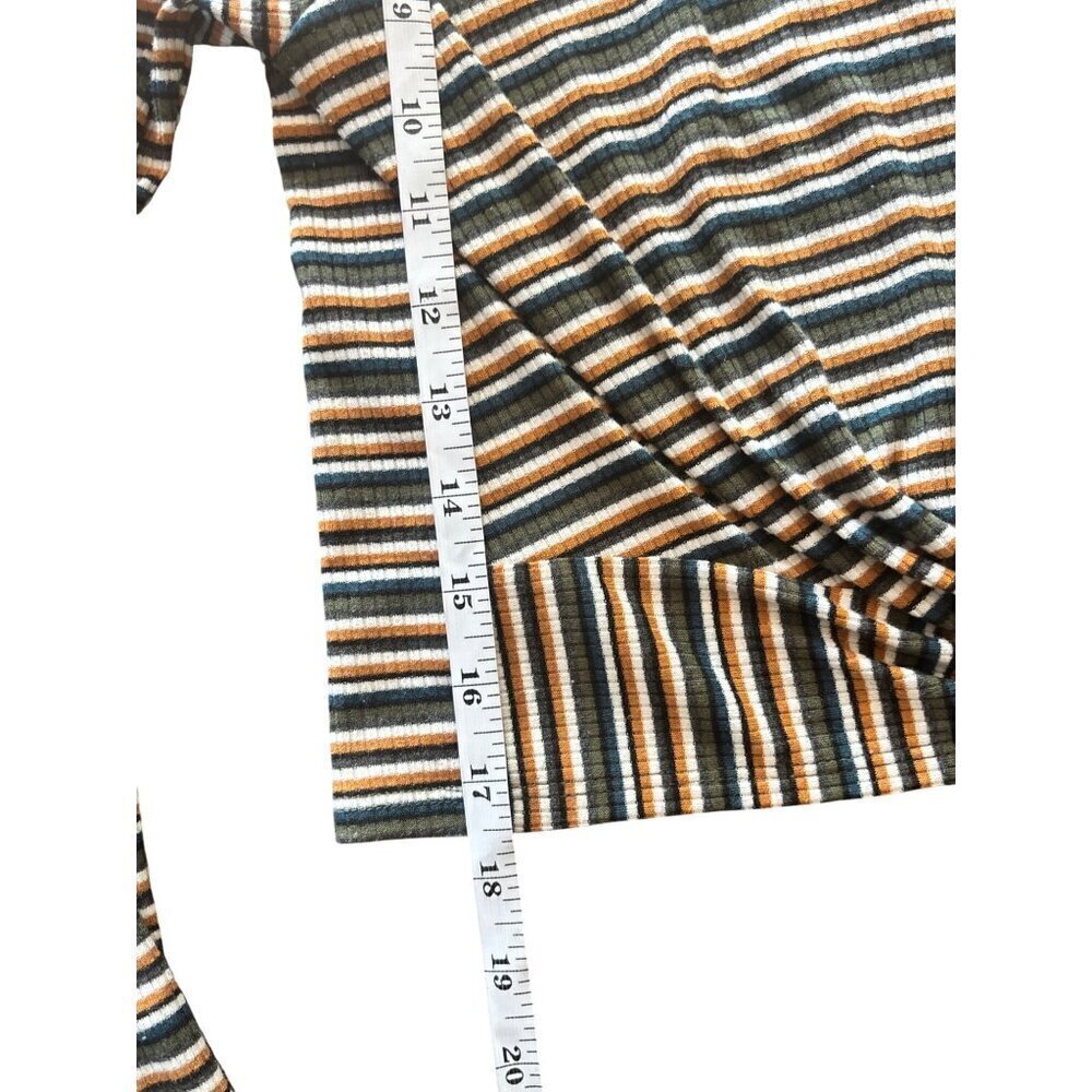 Gaze Women's Cropped Stripped Multicolor Top - Picture 7 of 7